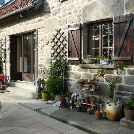 Bed and Breakfast Le Petit Papillon Eymoutiers  Esterno foto