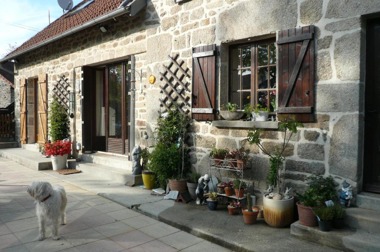 Bed and Breakfast Le Petit Papillon Eymoutiers  Esterno foto