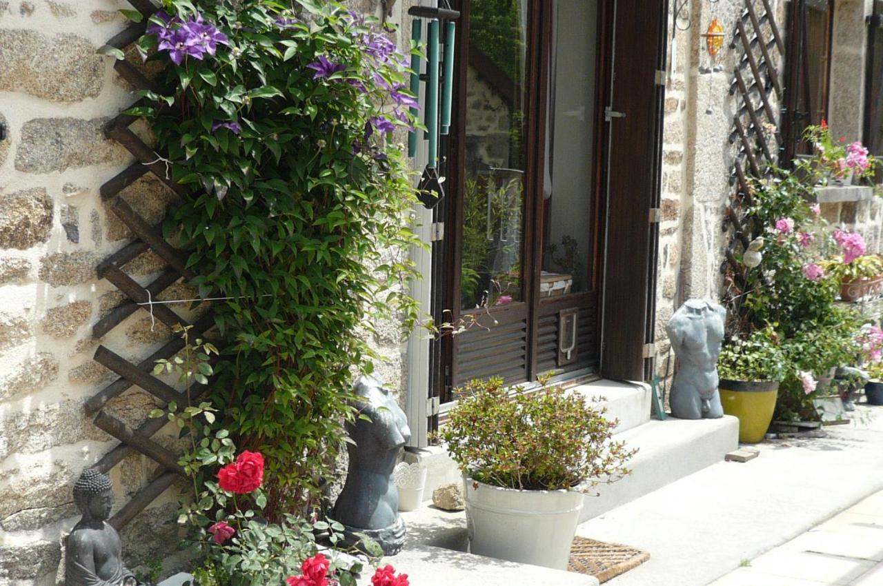 Bed and Breakfast Le Petit Papillon Eymoutiers  Esterno foto