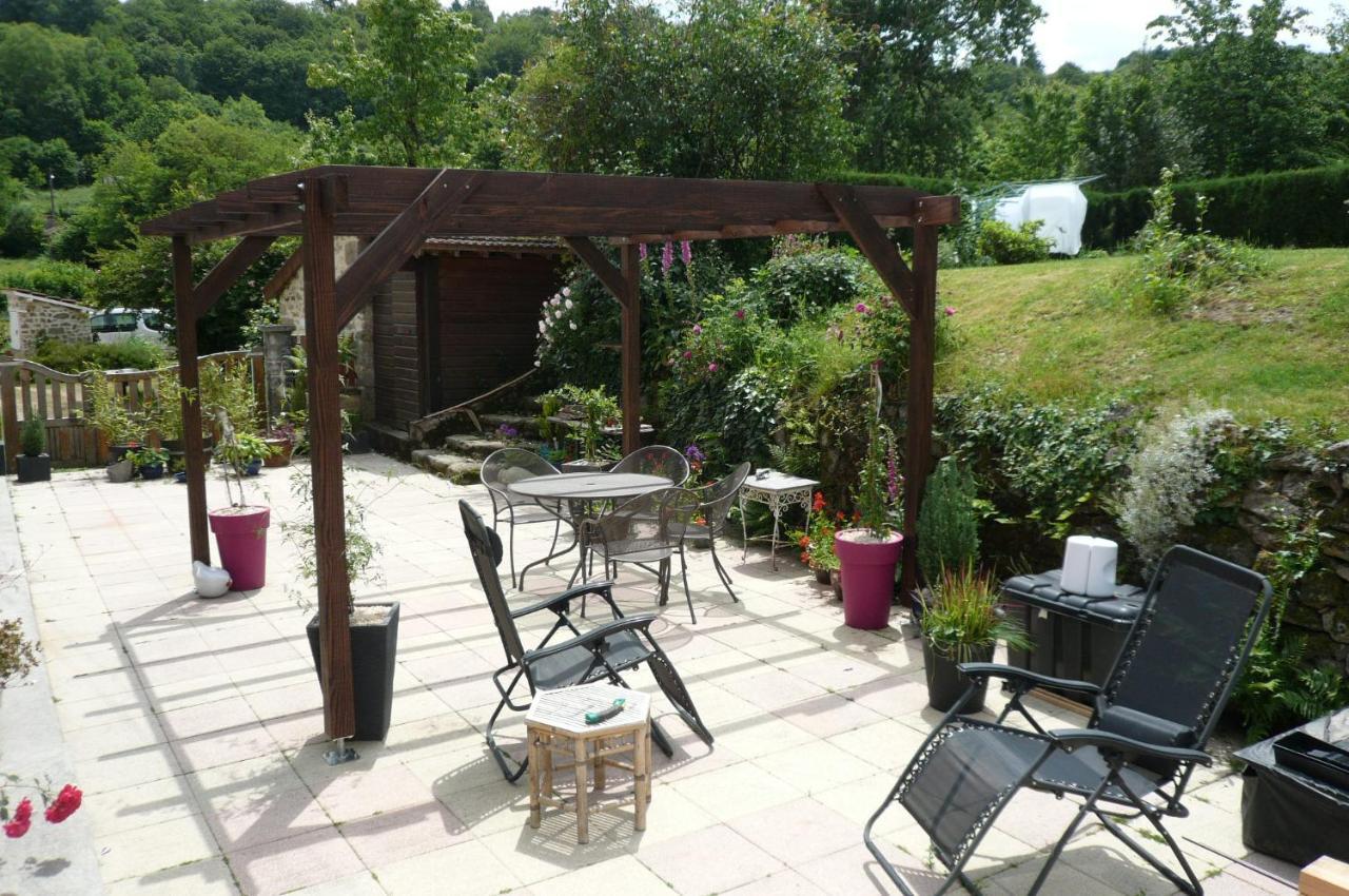 Bed and Breakfast Le Petit Papillon Eymoutiers  Esterno foto
