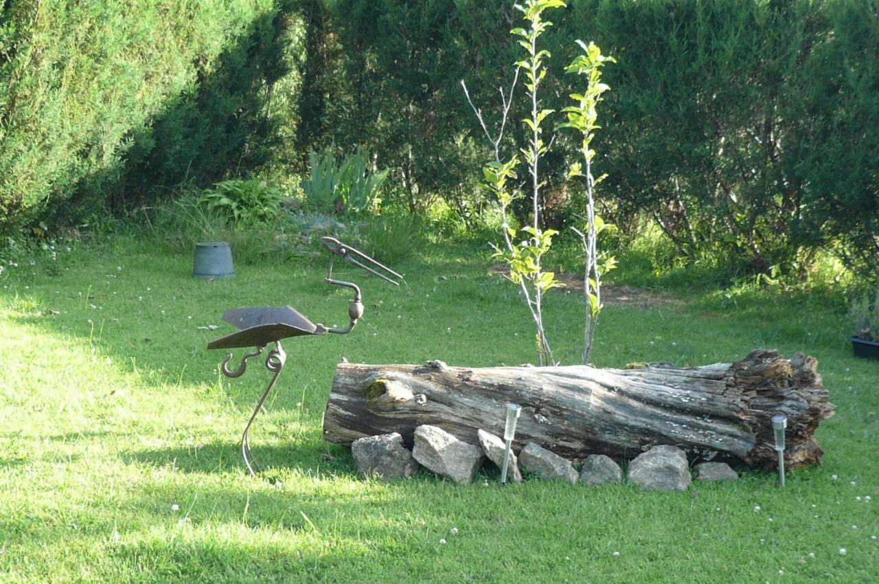 Bed and Breakfast Le Petit Papillon Eymoutiers  Esterno foto
